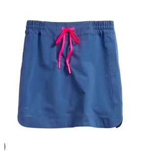 Vineyard Vines Harbor Skirt gently worn size M